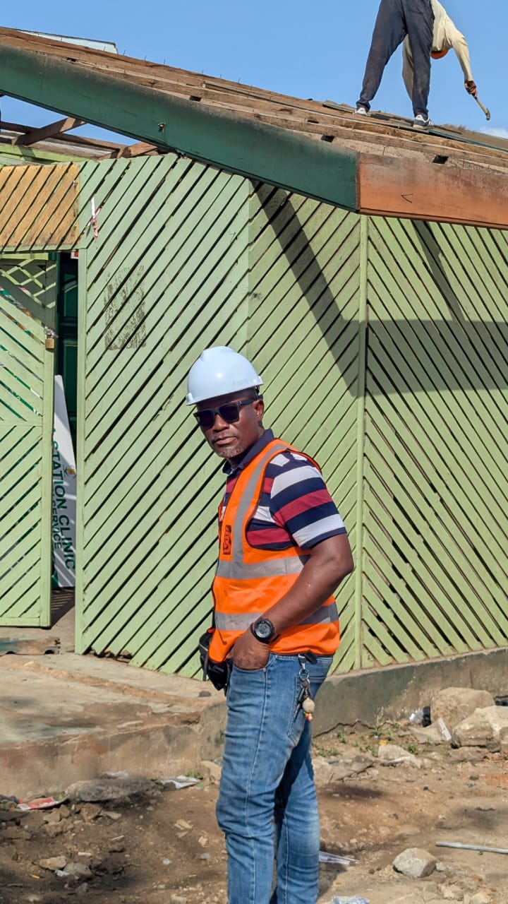 Bart The Builder founder supervising a roof strip-and-replace on site